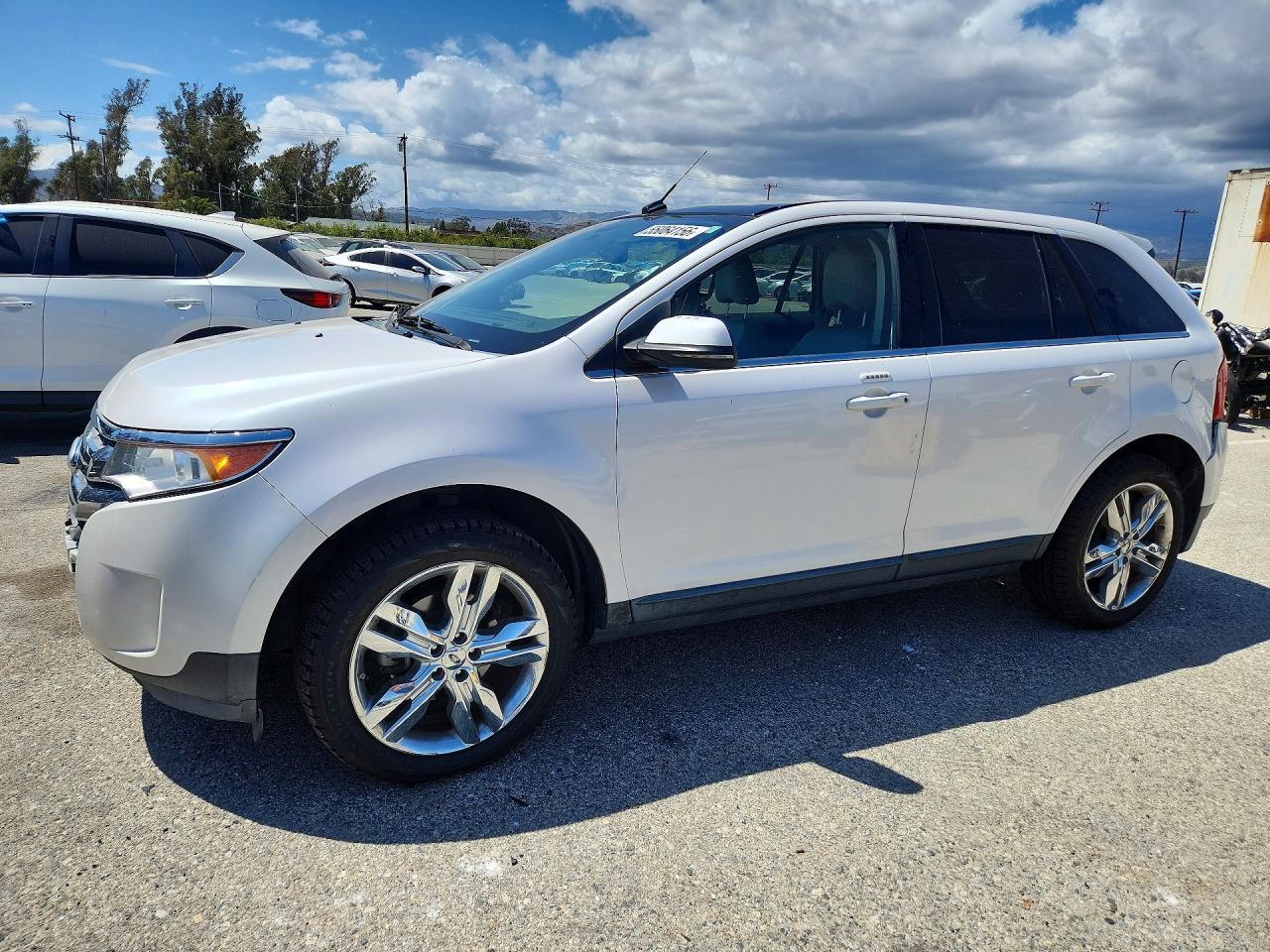 Salvage Ford Edge Image