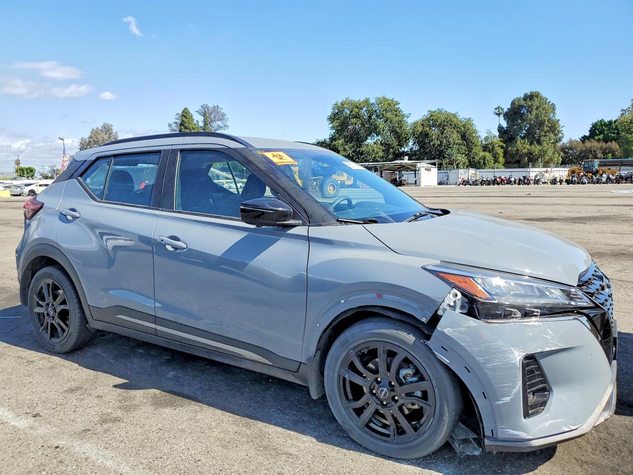 Nissan Kicks Sr