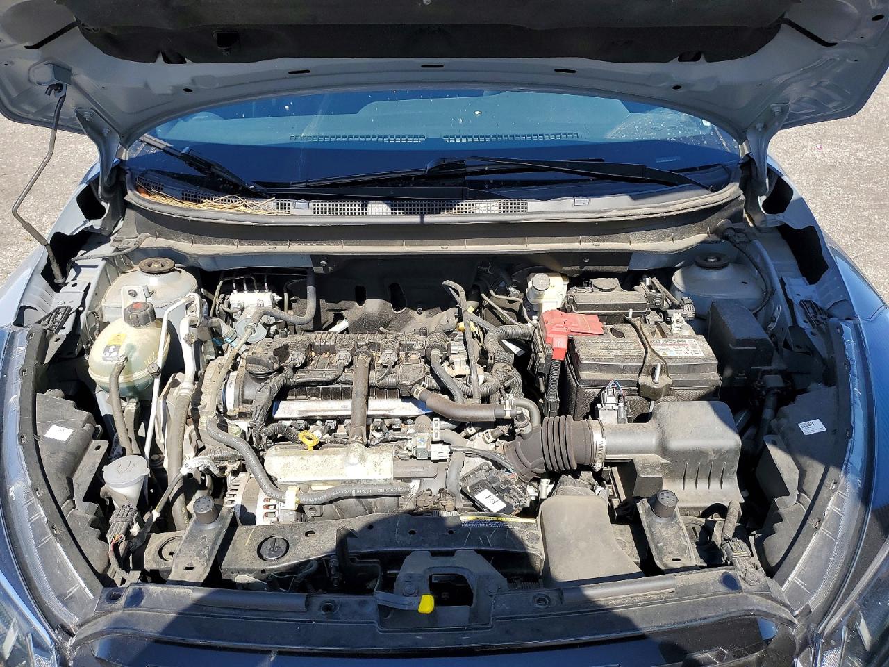 Nissan Kicks Sr