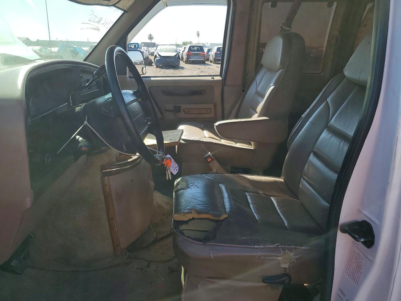 Ford Econoline E150 Van
