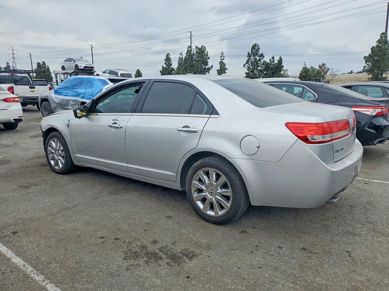 Lincoln MKZ