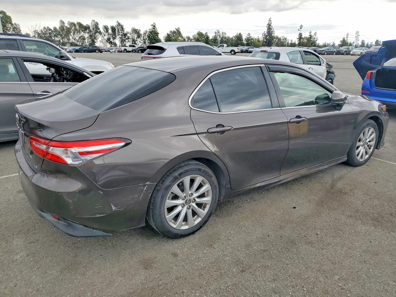 Toyota Camry Le