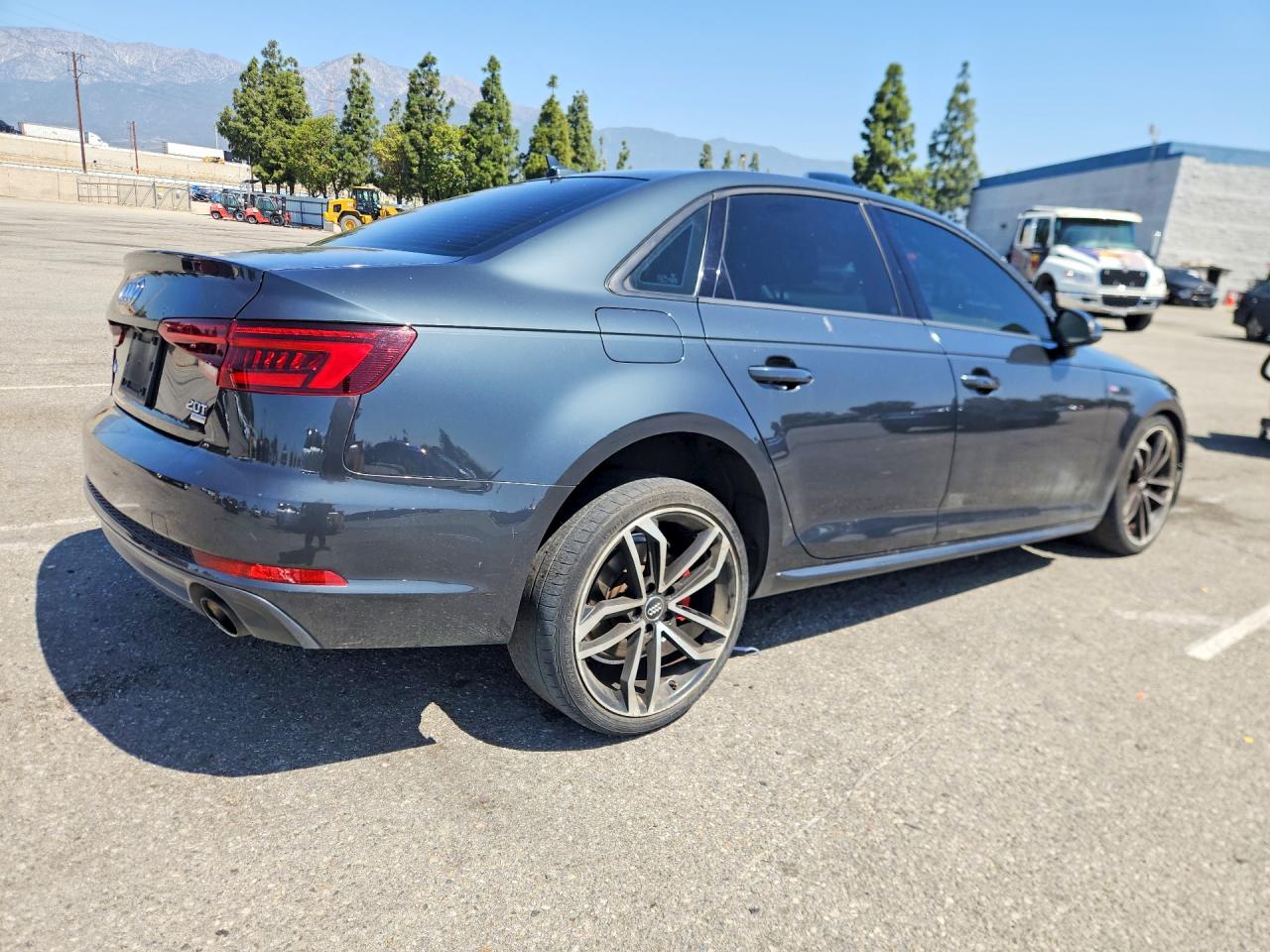 Audi A4 Premium