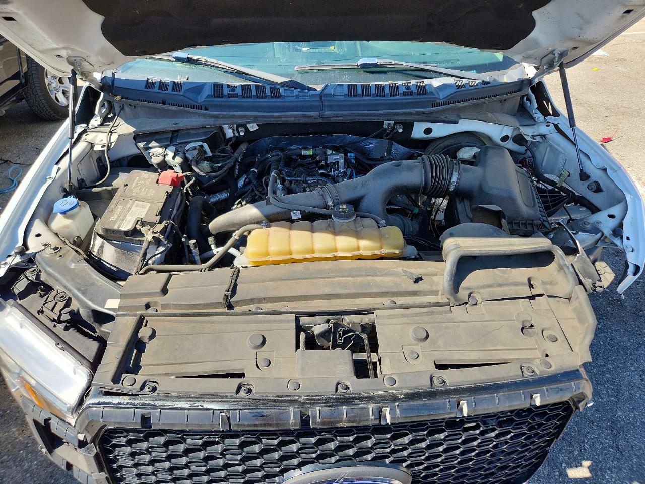 Ford F-150 Super Cab