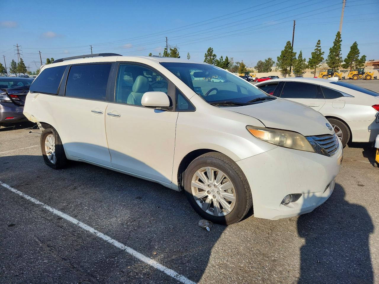 Toyota Sienna Limited 7-passenger