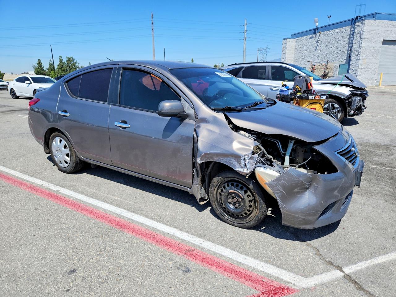 Nissan Versa 1.6 S