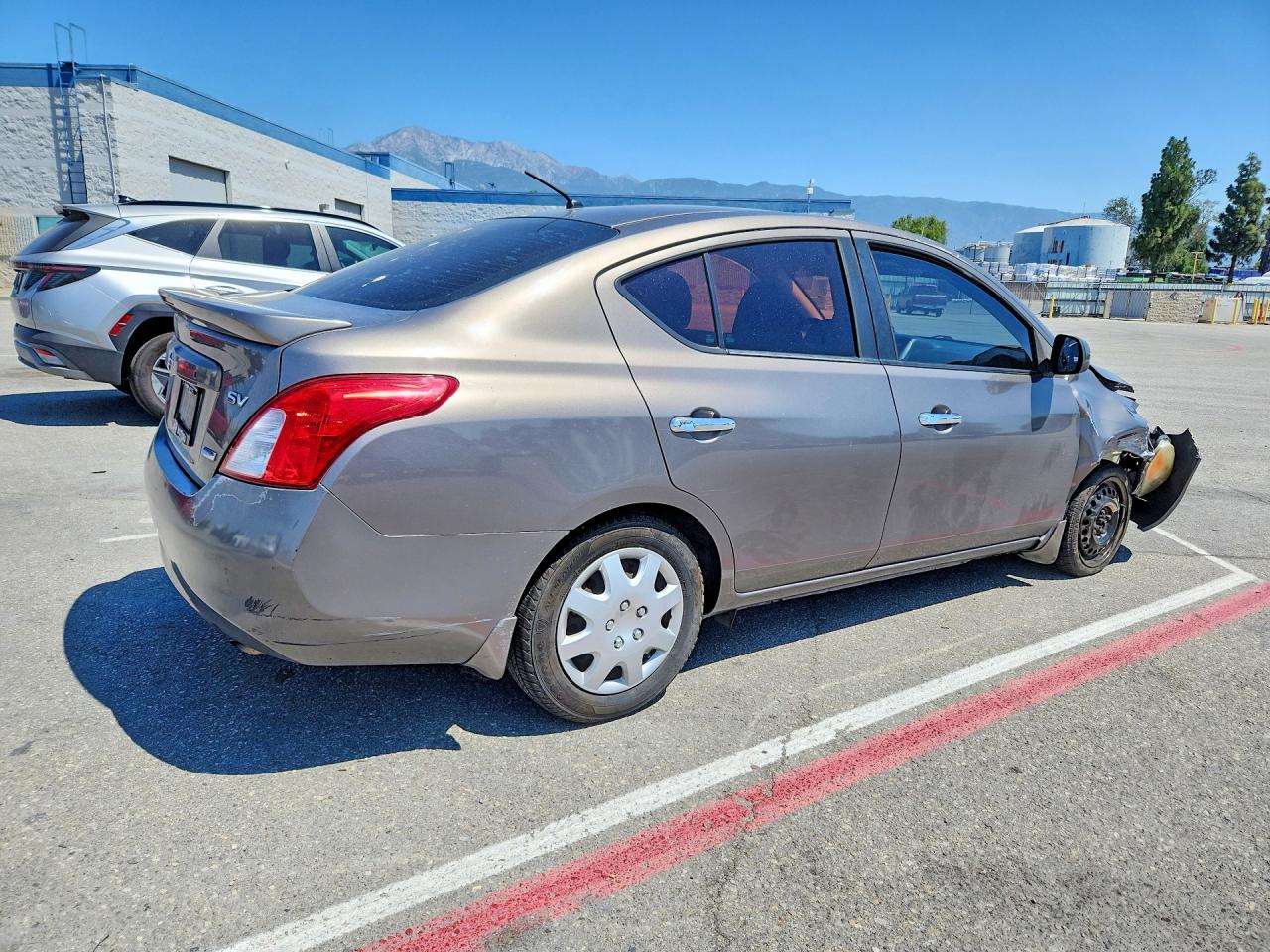 Nissan Versa 1.6 S
