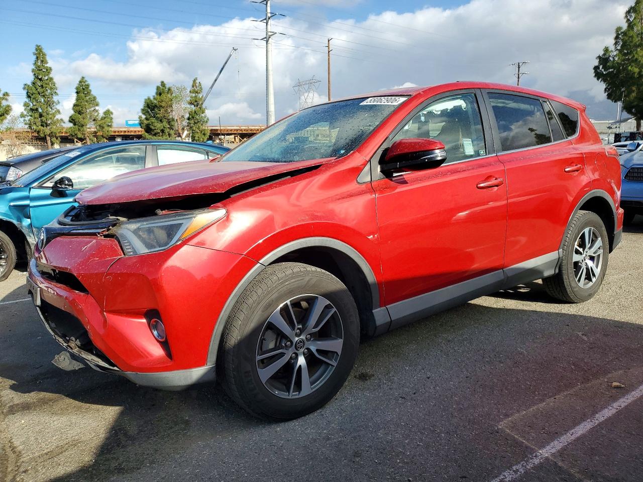Salvage Toyota RAV4 Image