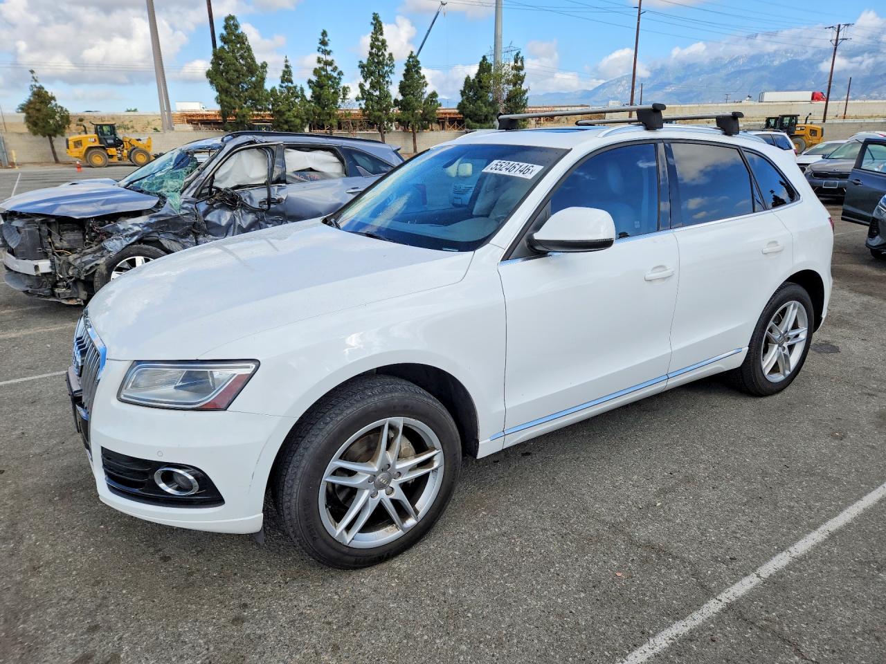 Salvage Audi Q5 Image
