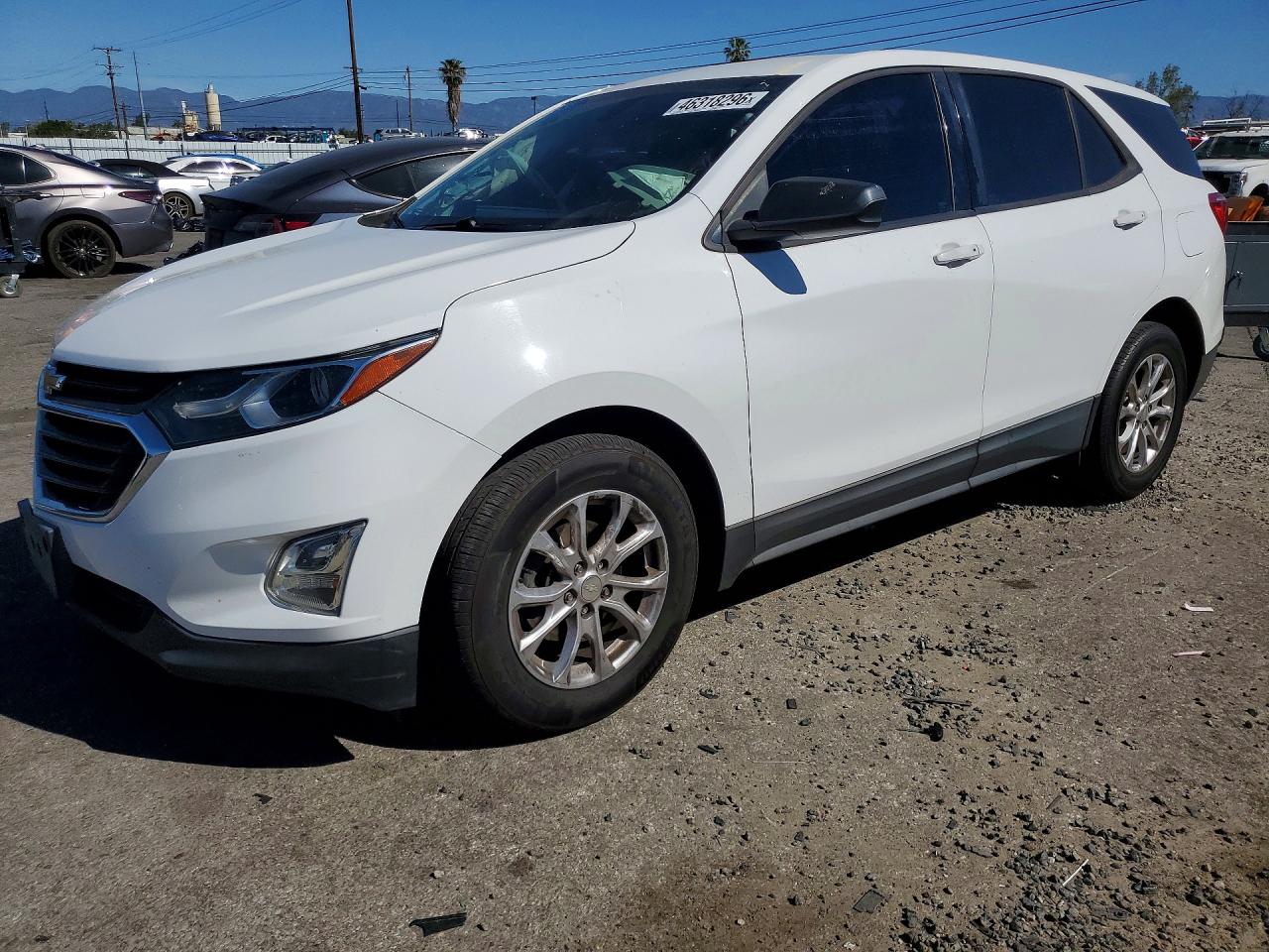 Salvage Chevrolet Equinox Image