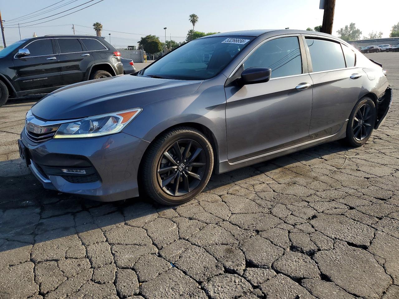 Salvage Honda Accord Image