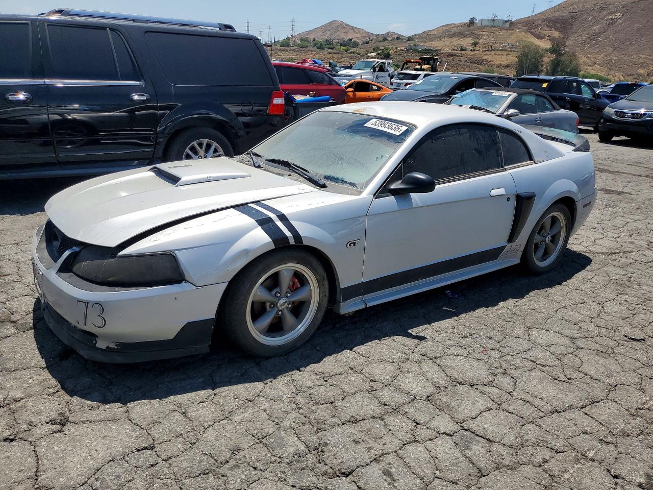 Salvage Ford Mustang Image
