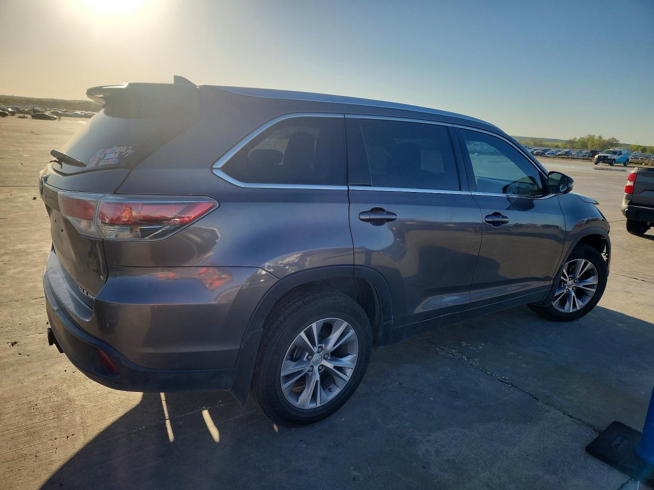 Toyota Highlander Xle