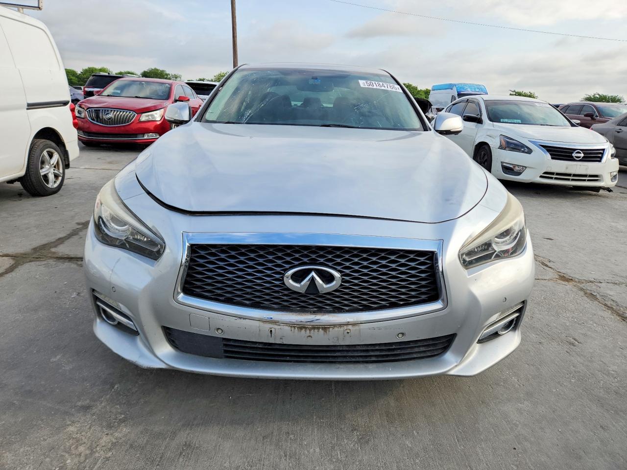 INFINITI Q50 3.0t P 3.0t Premium