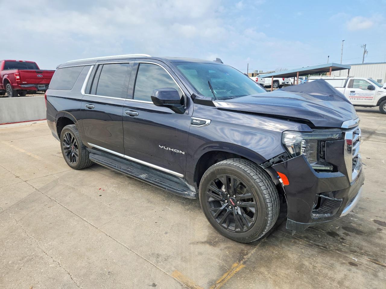 GMC Yukon C1500 Slt