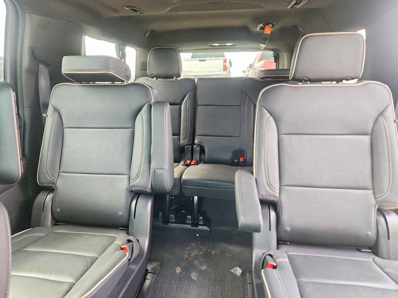 GMC Yukon C1500 Slt