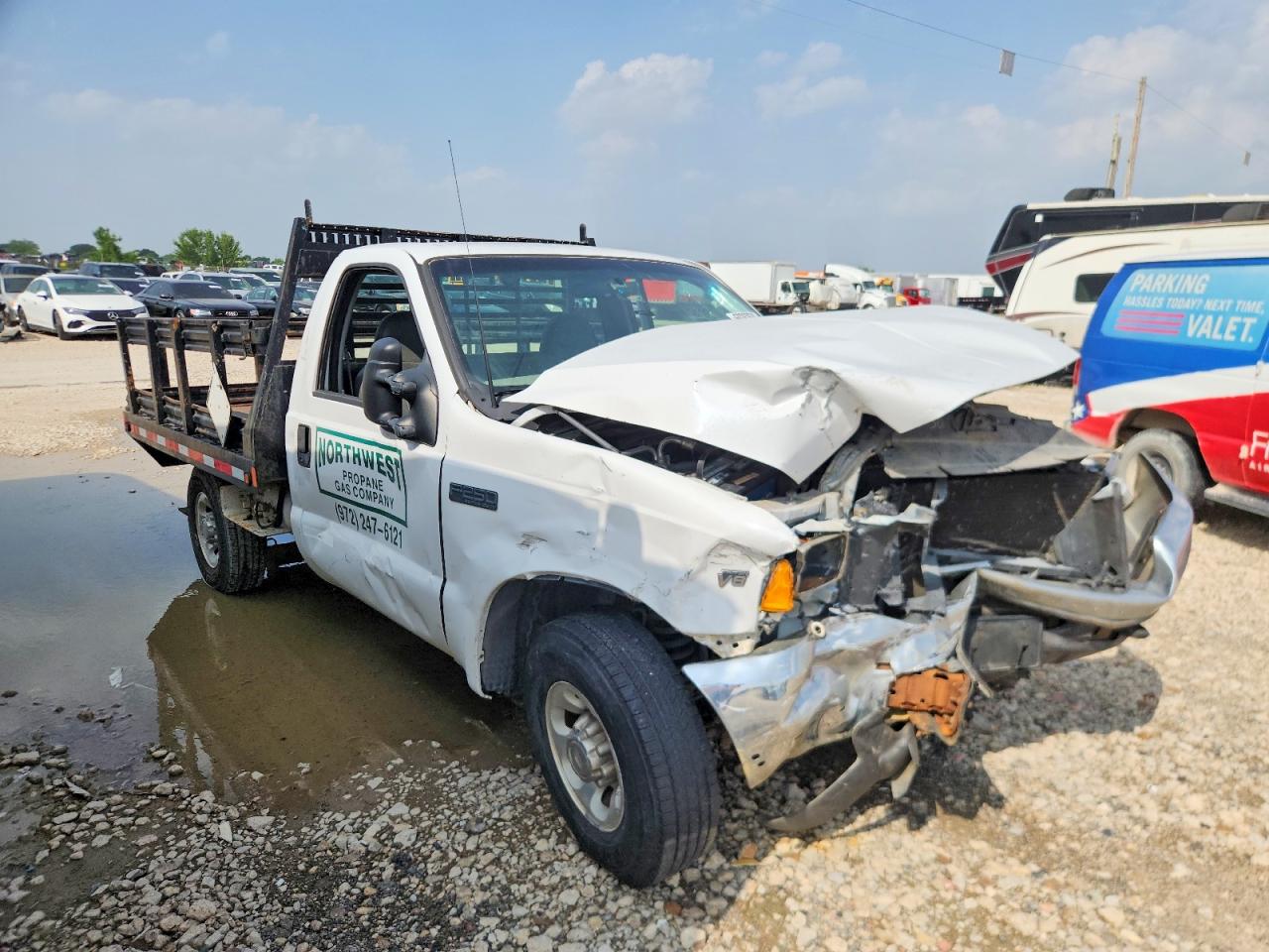 Salvage Ford F-250 Image