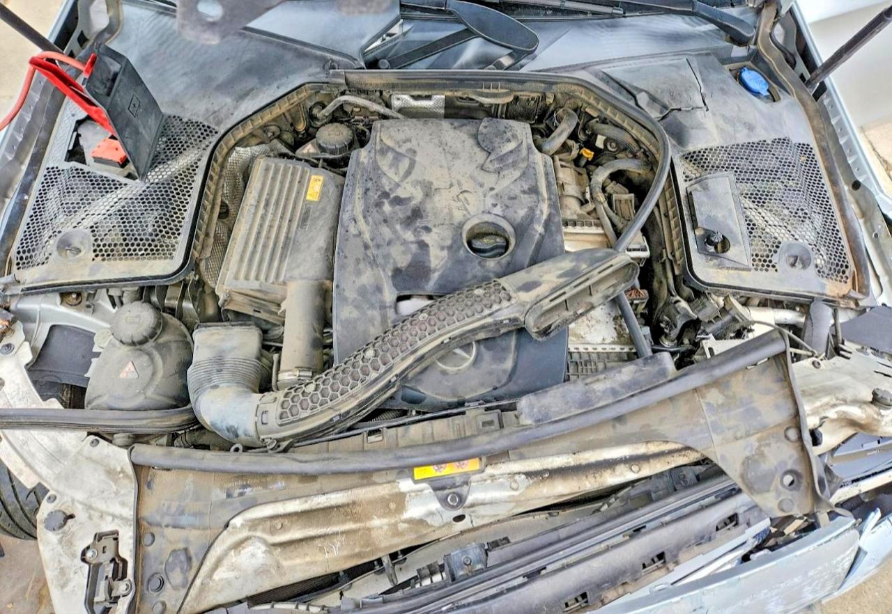 Mercedes-Benz C-Class 300