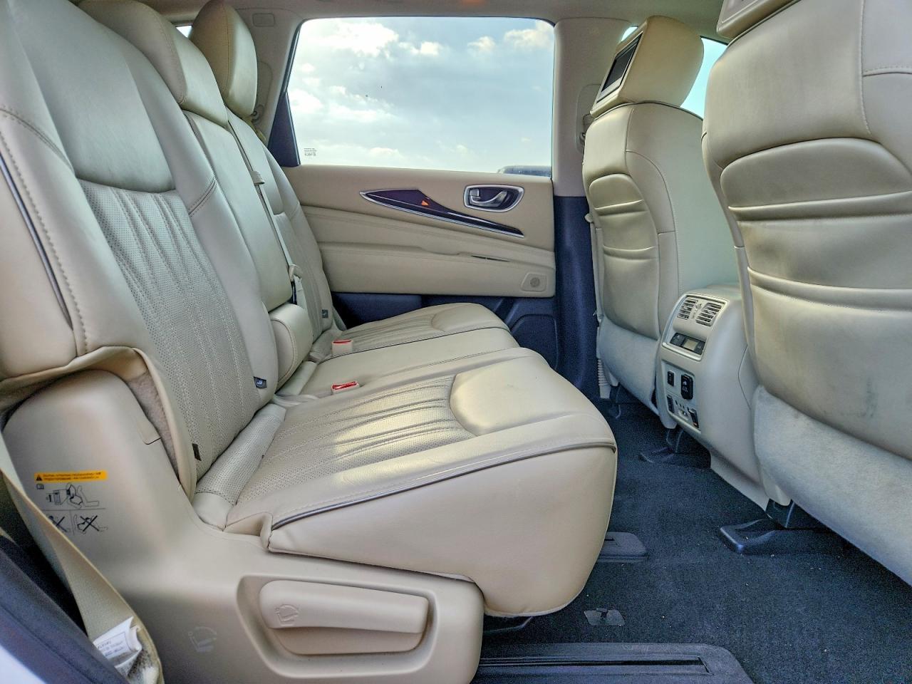 INFINITI Qx Base