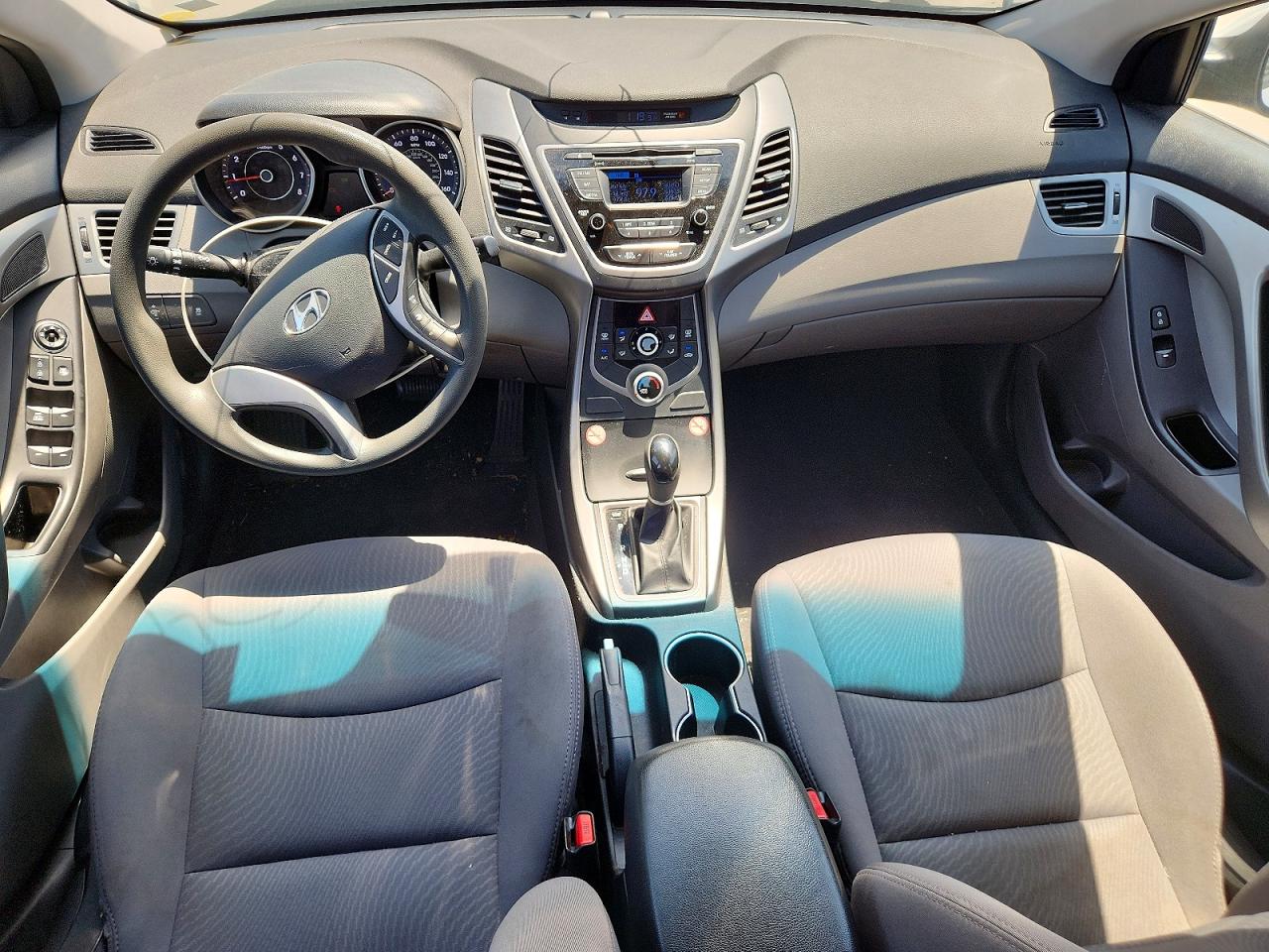 Hyundai ELANTRA Se