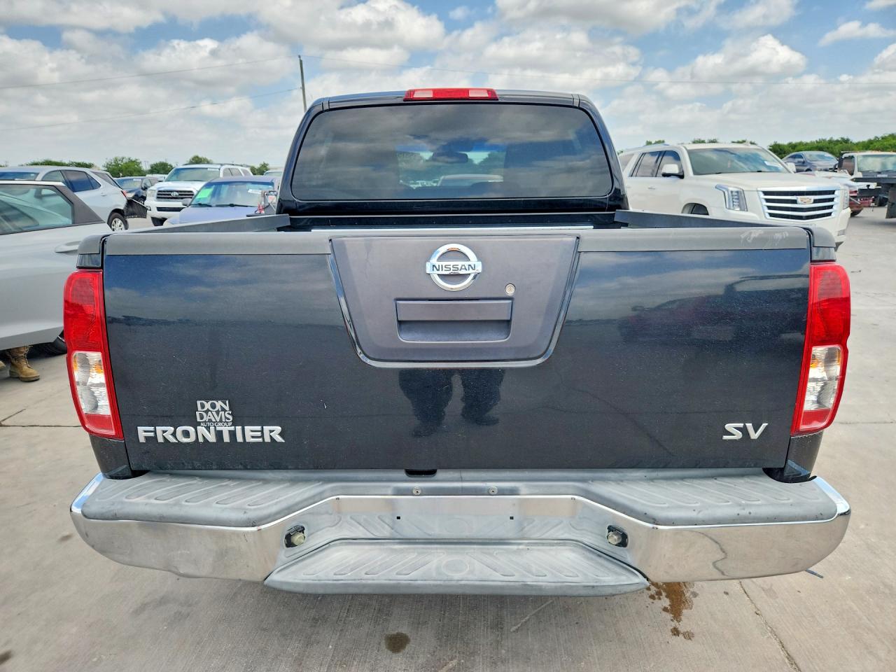 Nissan Frontier S