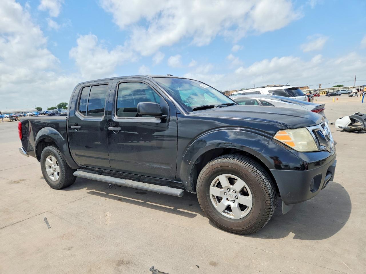 Nissan Frontier S