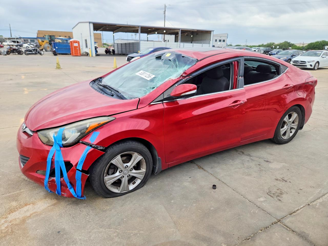 Salvage Hyundai ELANTRA Image
