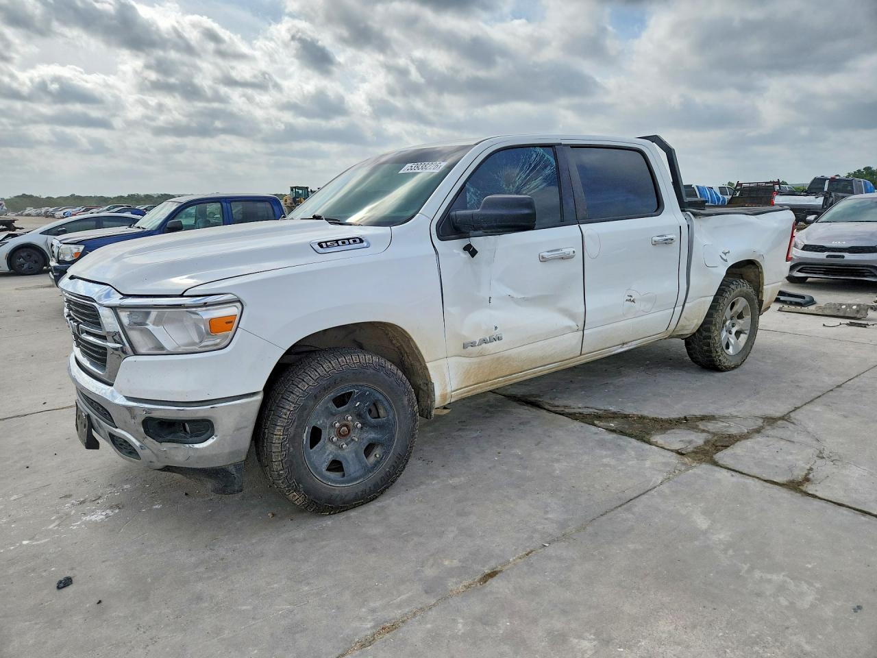 Salvage Ram 1500 Image