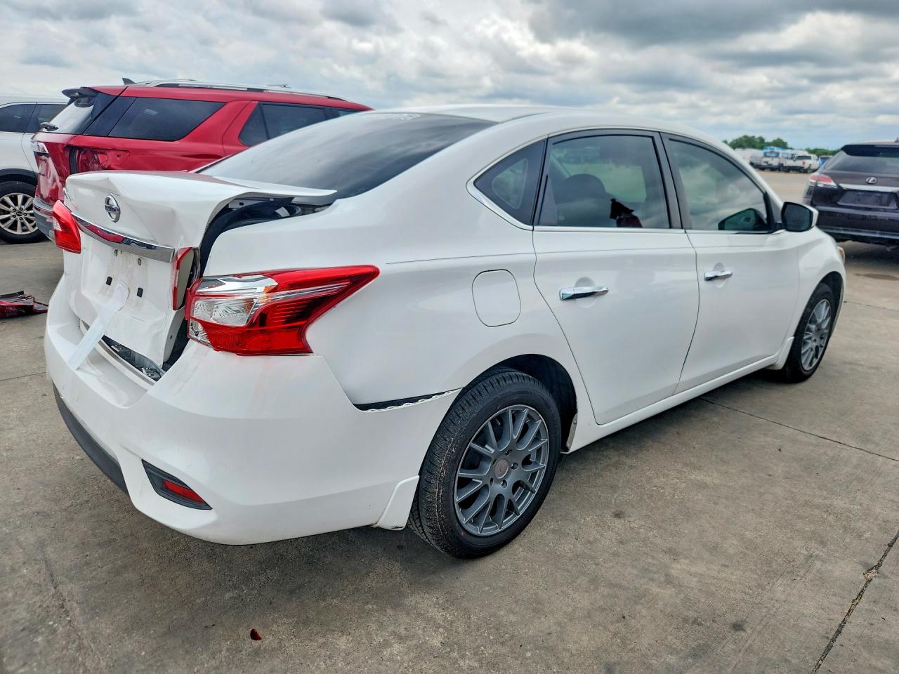 Nissan Sentra S