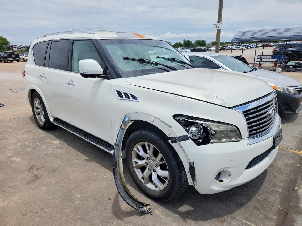 INFINITI Qx Base