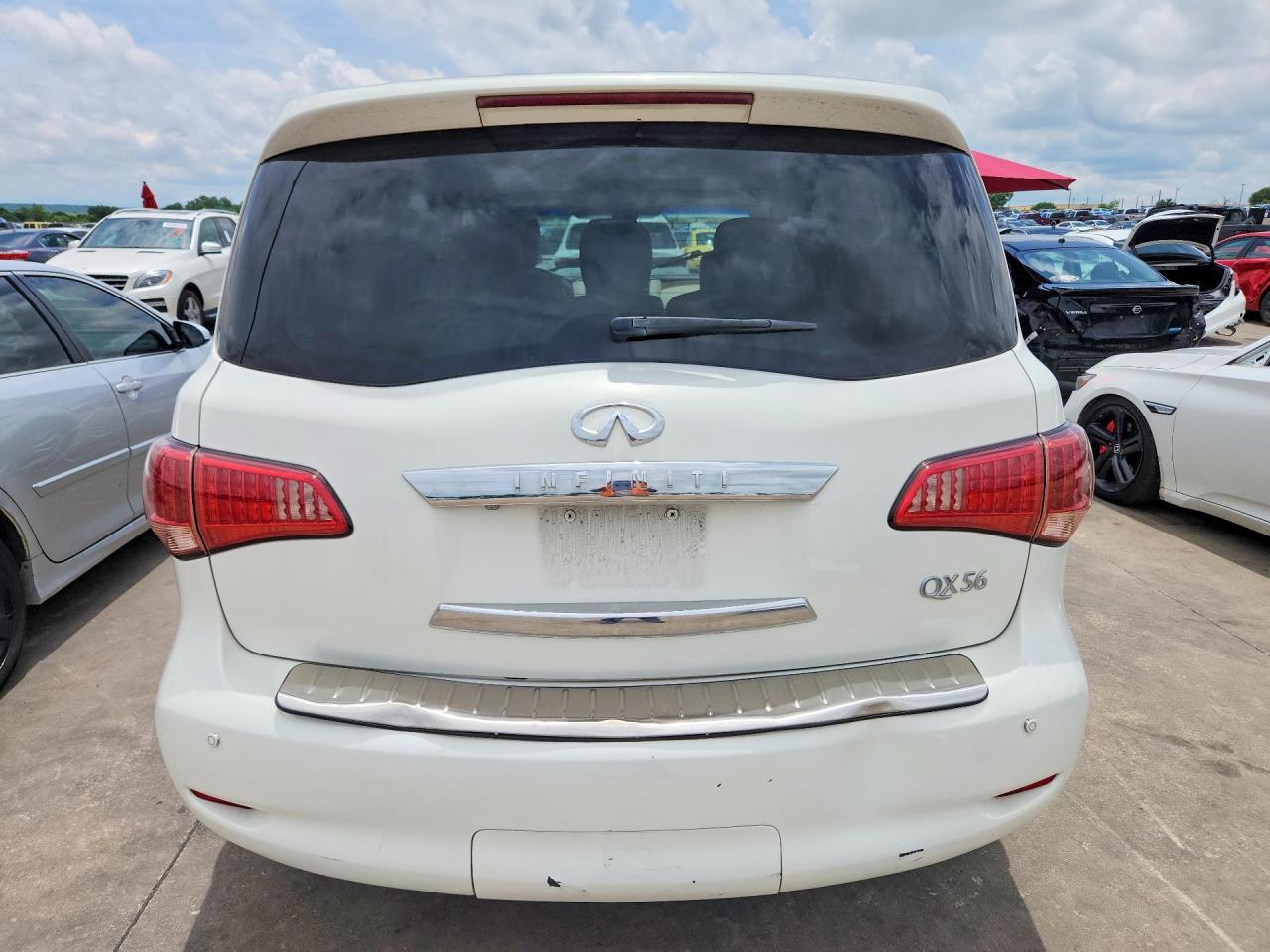 INFINITI Qx Base