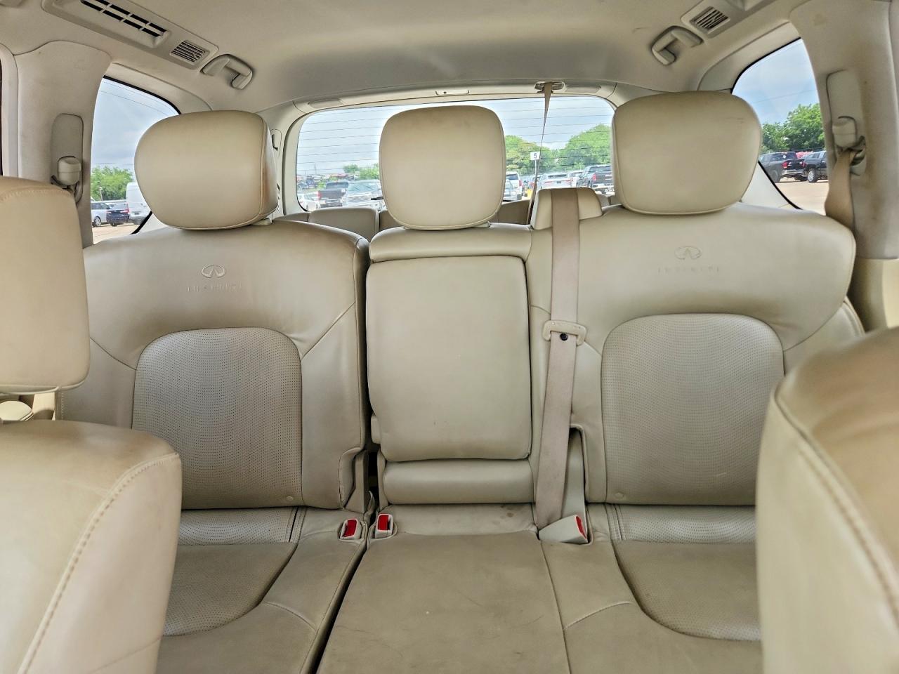 INFINITI Qx Base