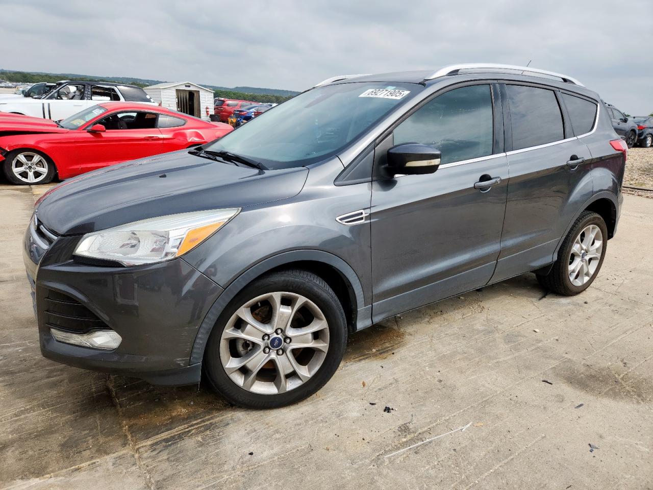 Salvage Ford Escape Image