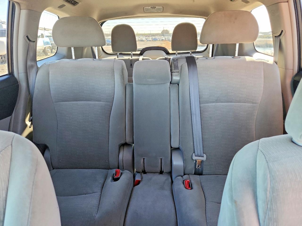 Toyota Highlander Base