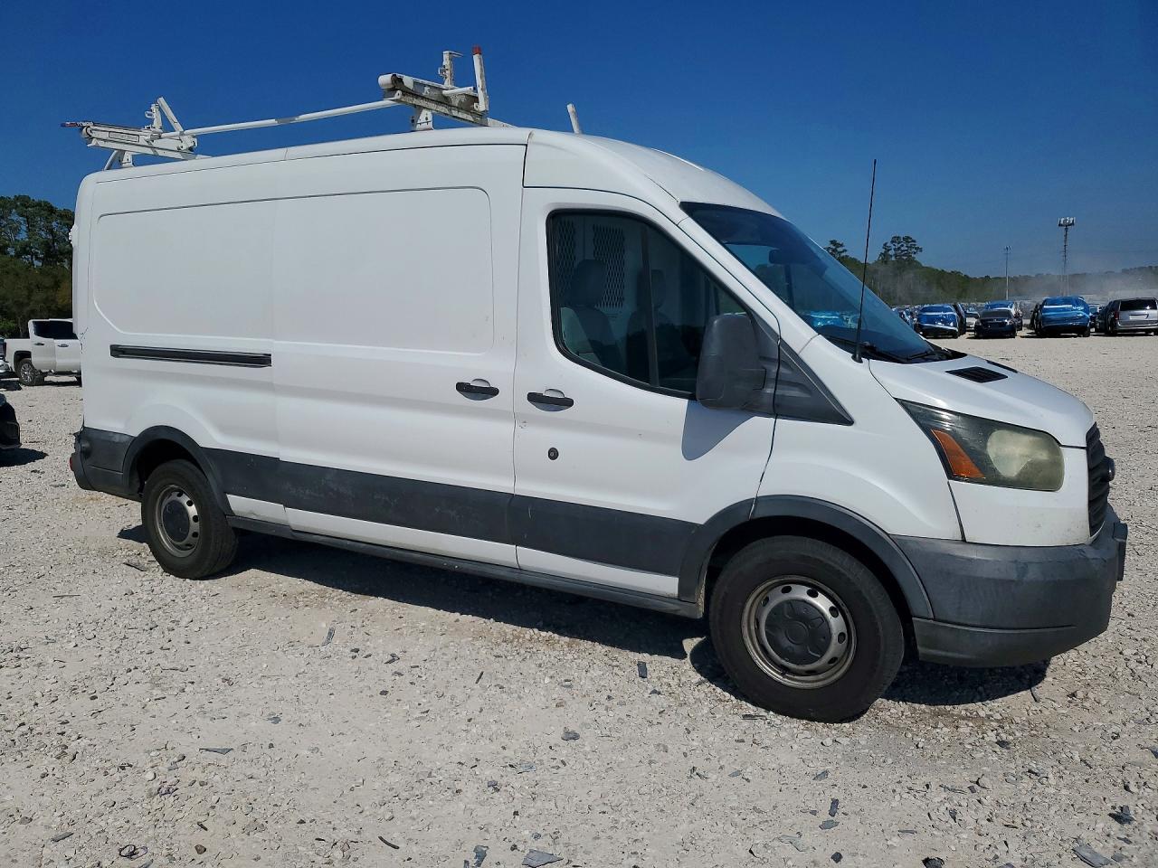 Ford Transit T-250
