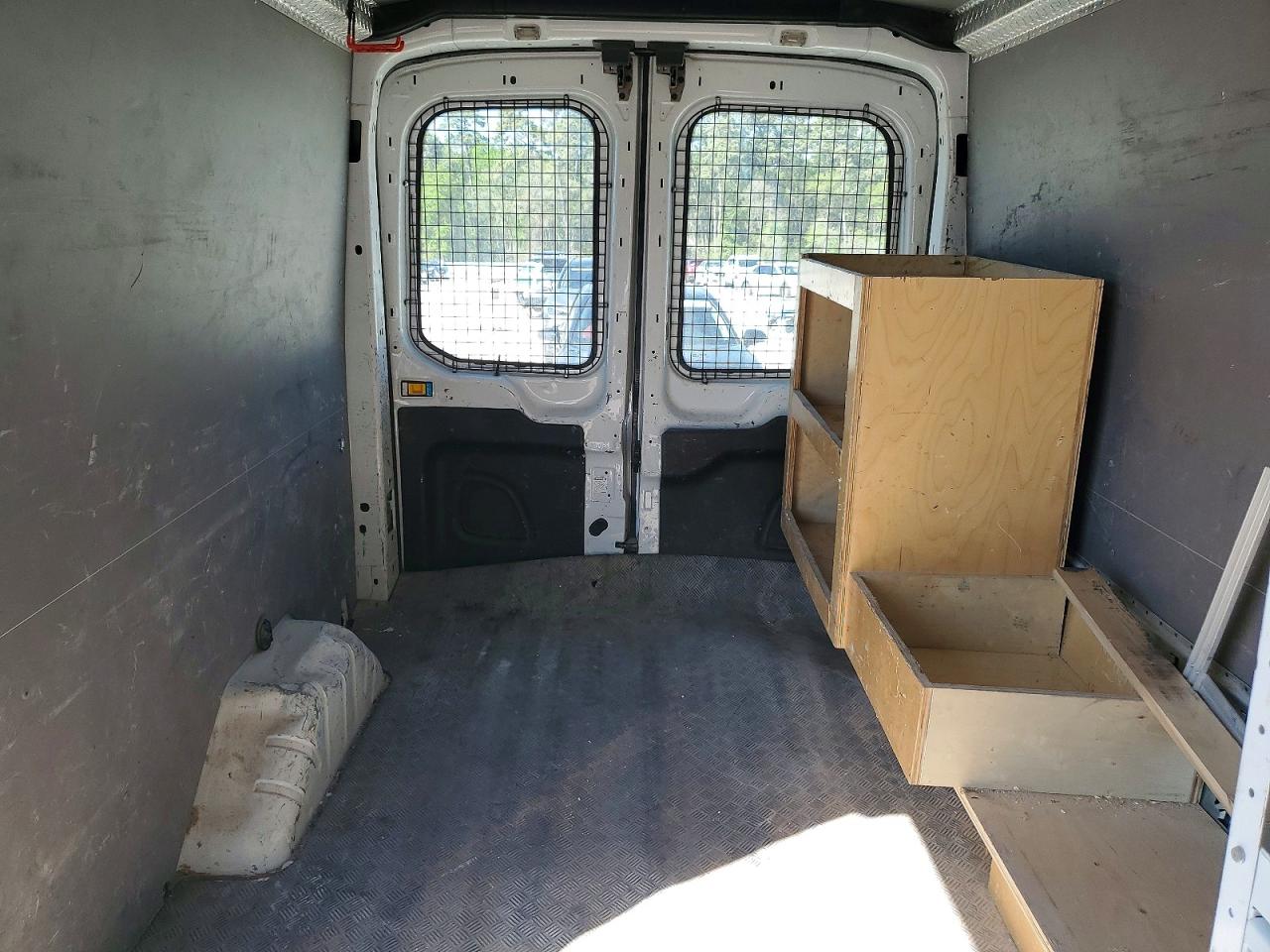 Ford Transit T-250