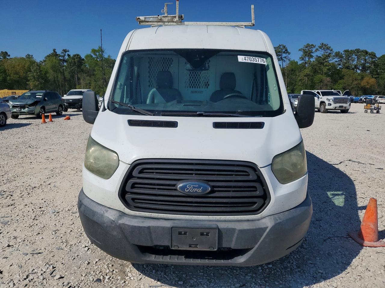 Ford Transit T-250