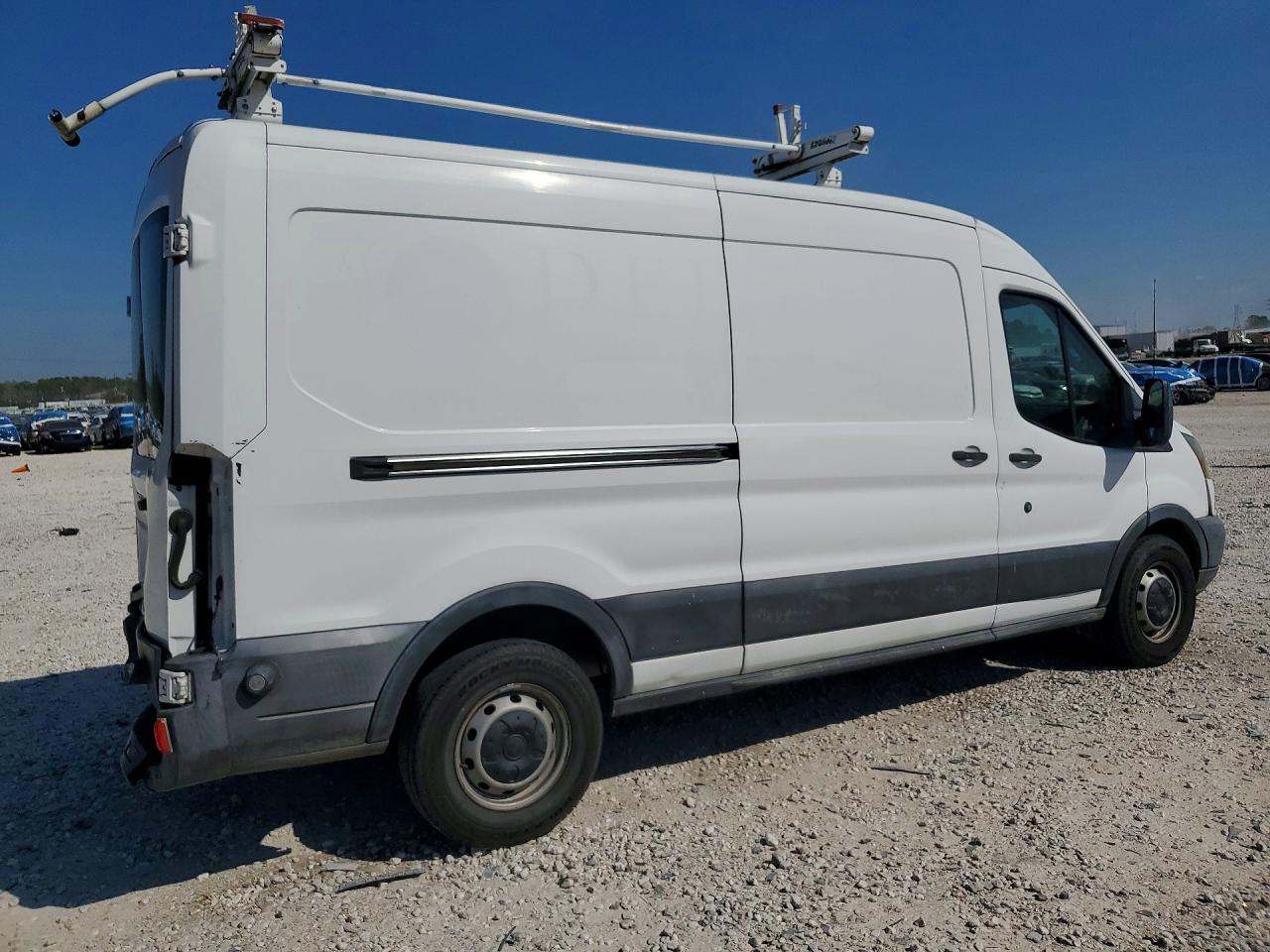 Ford Transit T-250