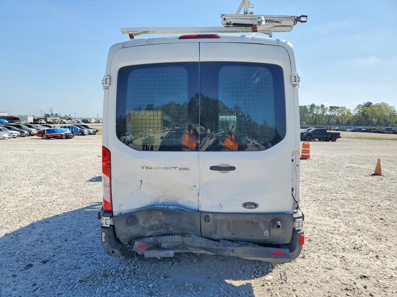 Ford Transit T-250
