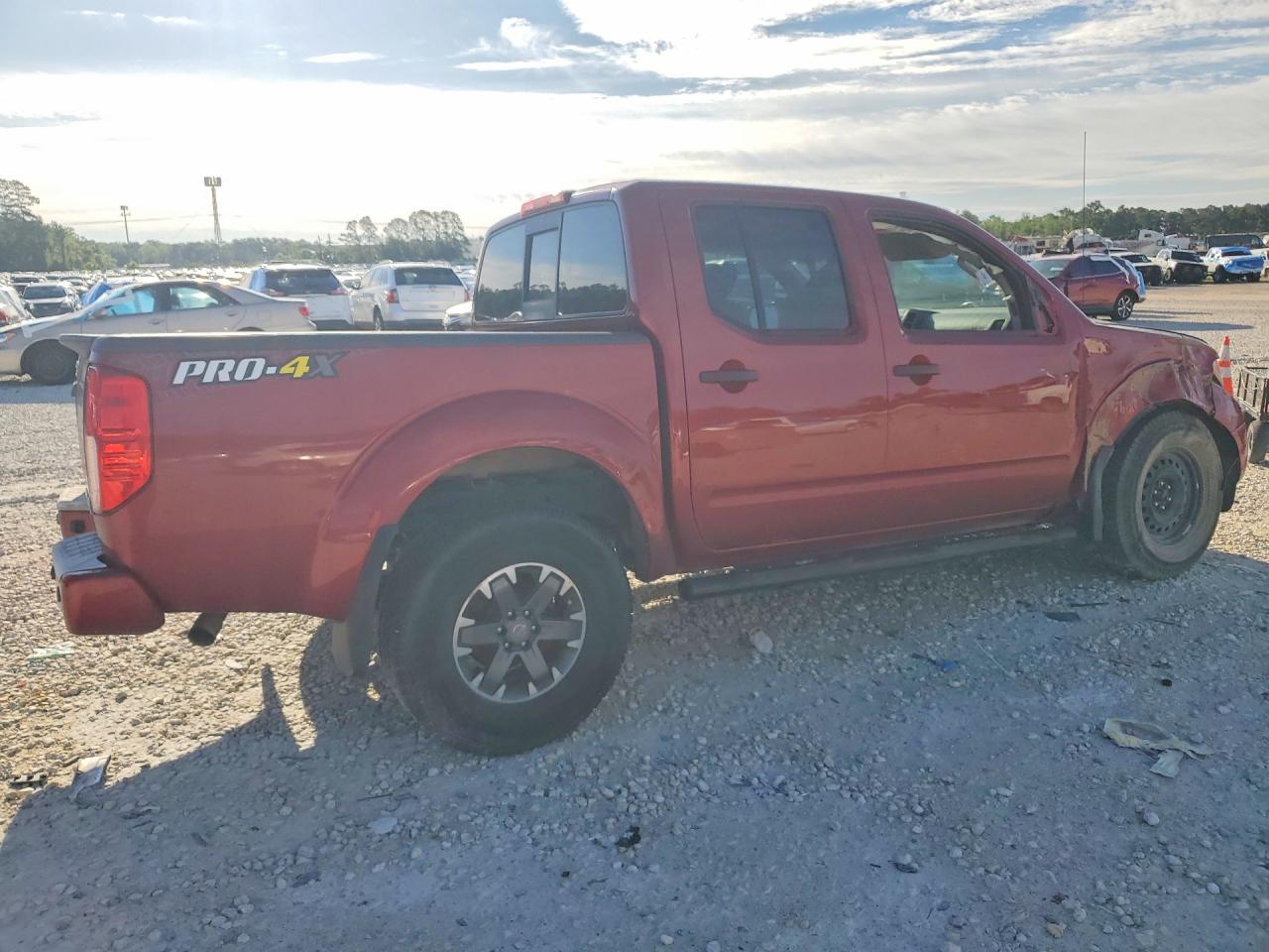 Nissan Frontier Pro-4x