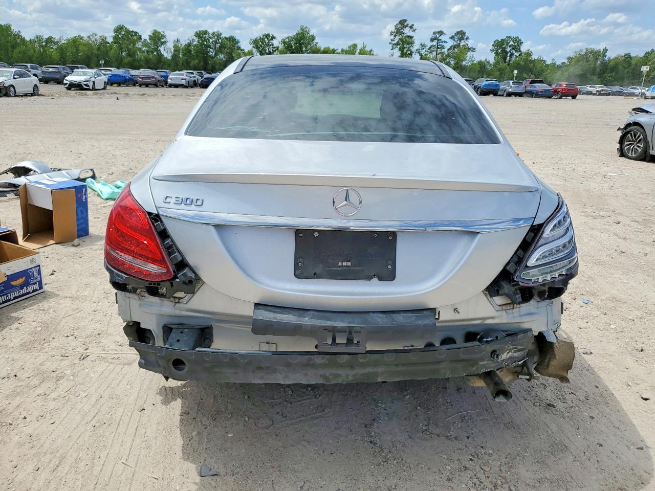 Mercedes-Benz C-Class 300