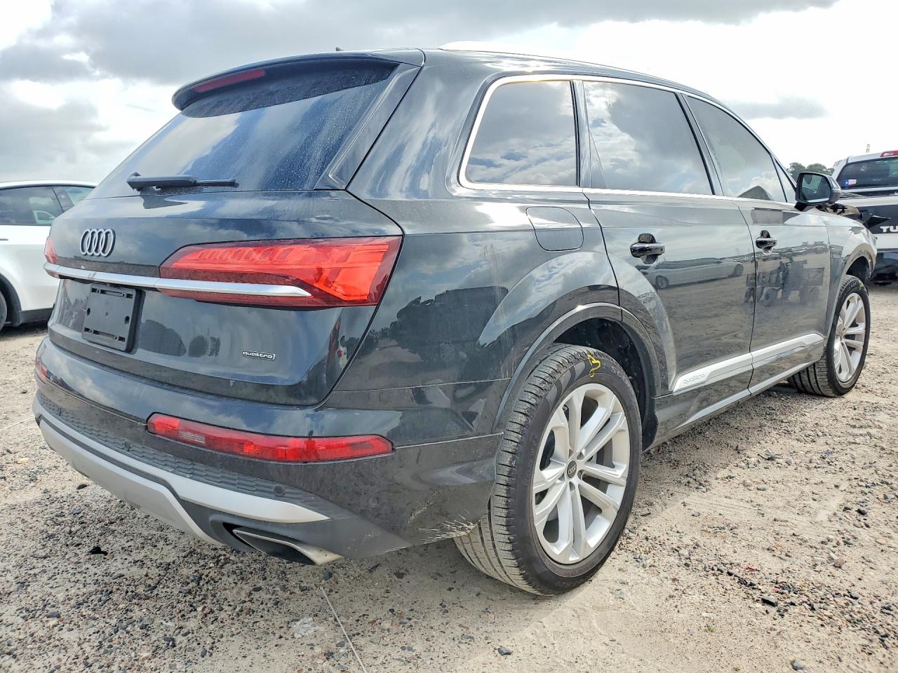 Audi Q7 Premium Plus