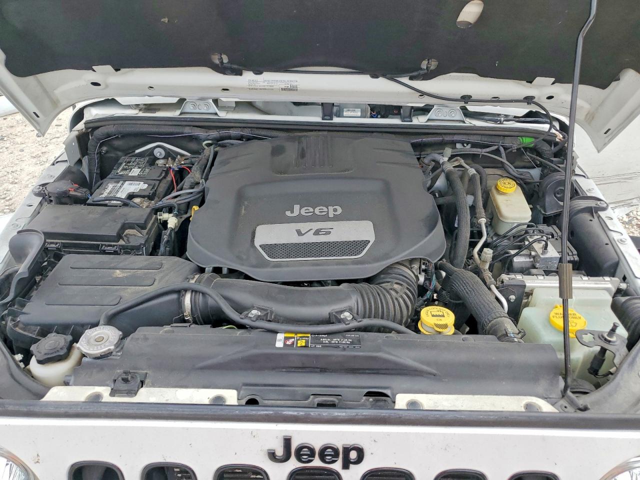 Jeep Wrangler Sahara