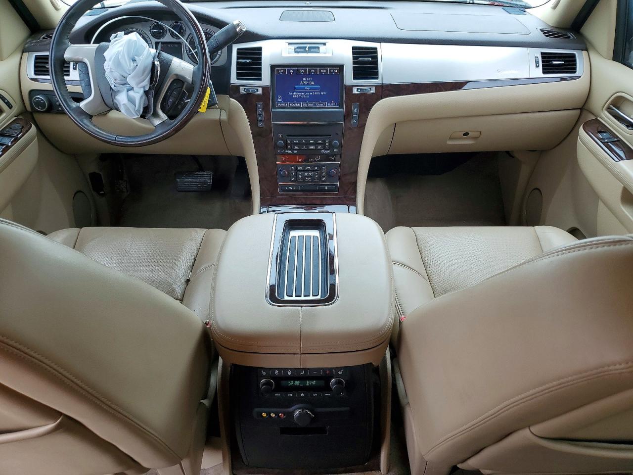 Cadillac Escalade Premium