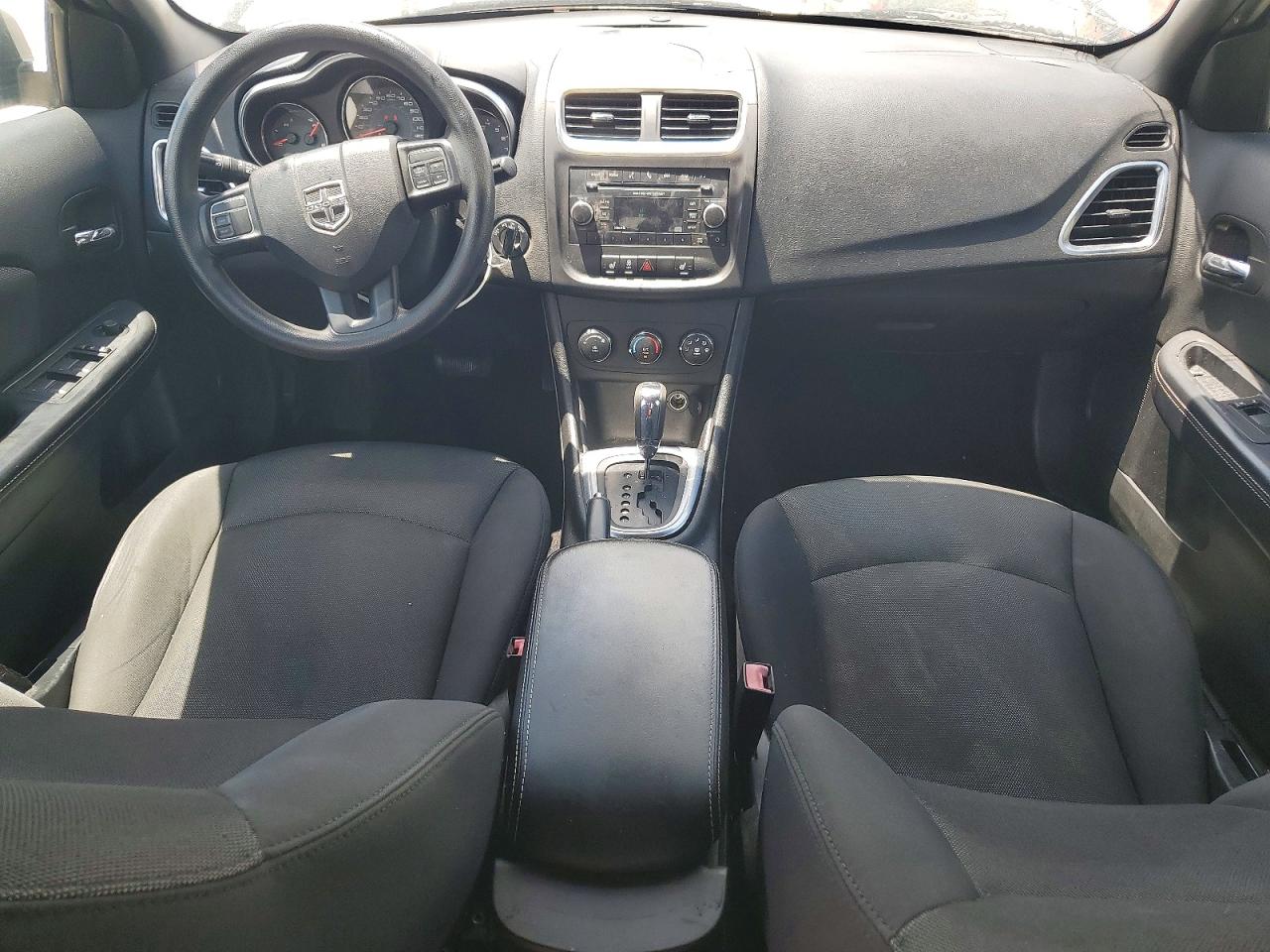 Dodge Avenger Se