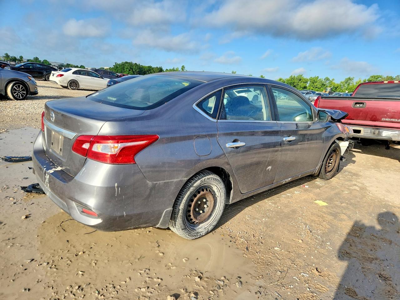 Nissan Sentra S
