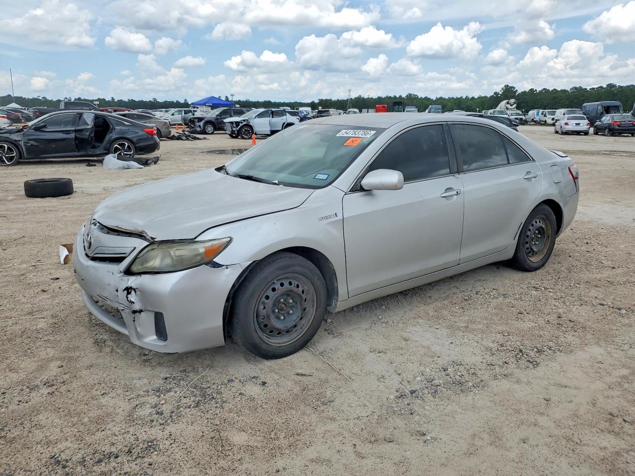 Salvage Toyota Camry Image