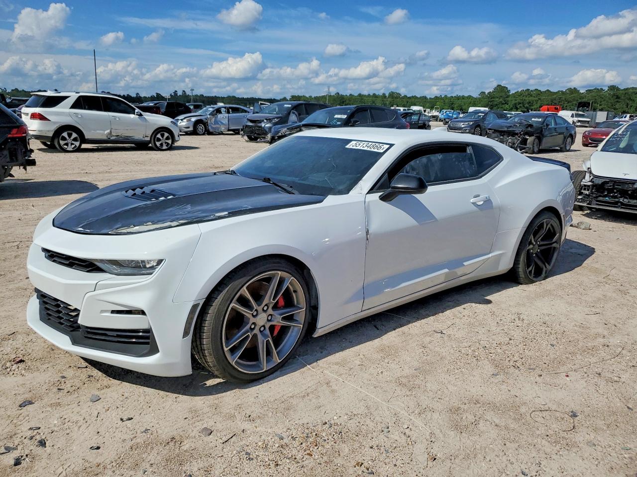 Salvage Chevrolet Camaro Image