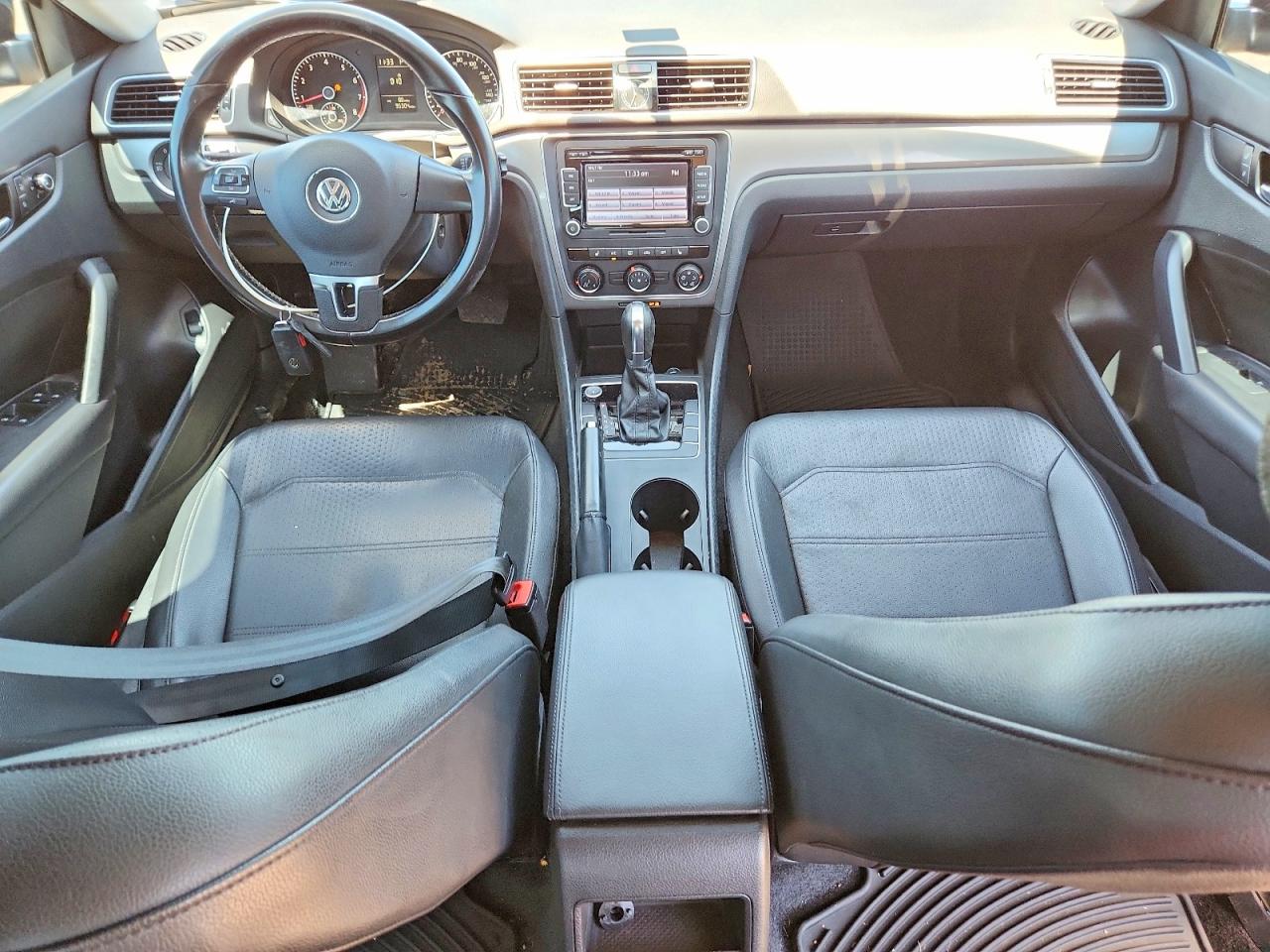 Volkswagen Passat S