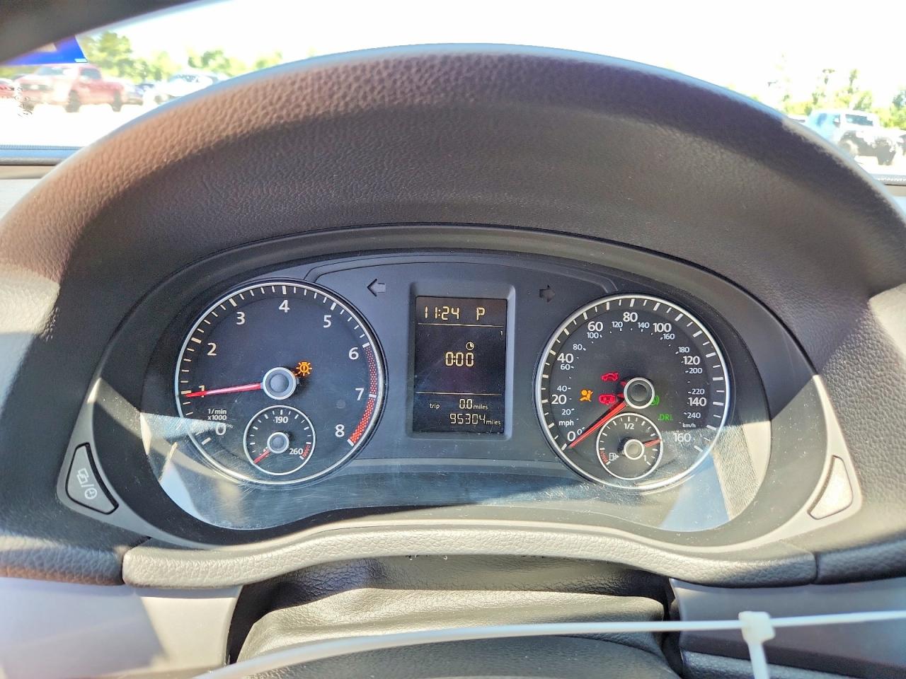 Volkswagen Passat S